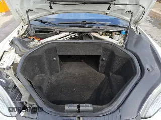 2013 Tesla Model S с VIN 5YJSA1CN1DFP27626, выставлен на аукционе Copart как лот 56697935 с пробегом 137 962 миль миль и Чистый • Clean title. История ставок и продаж доступна на DreamBid. Изображение 11.