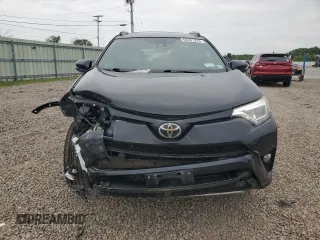 2017 Toyota RAV4 SE with VIN 2T3JFREV6HW638661, listed as a Copart auction lot 60401935 with 72,693 mi miles and Salvage title. Bid and sale history available at DreamBid. Image 5.