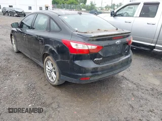 2012 Ford Focus SE с VIN 1FAHP3F21CL460902, выставлен на аукционе IAAI как лот 42482808 с пробегом 147 576 миль миль и . История ставок и продаж доступна на DreamBid. Изображение 3.