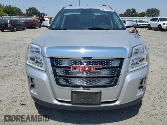 2014 GMC Terrain SLE z VIN 2GKALREK5E6304664, wystawiony jako Copart lot #64314905 z przebiegiem 79 893 mil mil oraz Szkoda całkowita • Salvage title. Historia ofert i sprzedaży dostępna na DreamBid. Obrazek 5.
