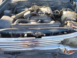 1996 Toyota T100 SR5 z VIN JT4UN24D2T0029466, wystawiony jako Copart lot #57122945 z przebiegiem 421 207 mil mil oraz Szkoda całkowita • Salvage title. Historia ofert i sprzedaży dostępna na DreamBid. Obrazek 11.