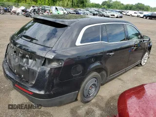 2019 Lincoln MKT with VIN 2LMHJ5NK1KBL04267, listed as a Copart auction lot 60502454 with Not Provided miles and Salvage Title. Bid and sale history available at DreamBid. Image 3.
