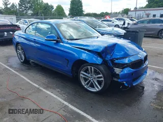 2018 BMW 4 Series 430i z VIN WBA4Z1C50JEC72749, wystawiony jako IAAI lot #42205395 z przebiegiem 20 357 mil mil oraz . Historia ofert i sprzedaży dostępna na DreamBid. Obrazek 1.