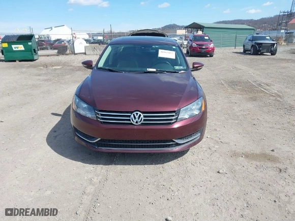 2012 Volkswagen Passat SE w/Sunroof with VIN 1VWBP7A3XCC054072, listed as a IAAI auction lot 41863852 with 113,134 mi miles. Bid and sale history available at carsss.com. Image 12.