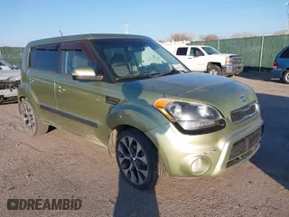2012 Kia Soul + with VIN KNDJT2A6XC7453032, listed as a IAAI auction lot 40955347 with 155,804 mi miles. Bid and sale history available at carsss.com. Image 1.