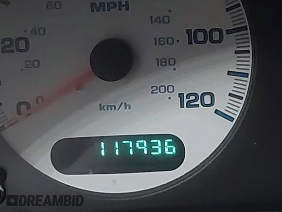2001 Dodge Caravan SE with VIN 1B4GP25381B275241, listed as a IAAI auction lot 41877996 with 117,936 mi miles and . Bid and sale history available at DreamBid. Image 7.