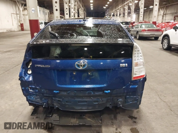 2011 Toyota Prius I with VIN JTDKN3DU0B0286265, listed as a IAAI auction lot 41848439 with 209,269 mi miles. Bid and sale history available at carsss.com. Image 17.