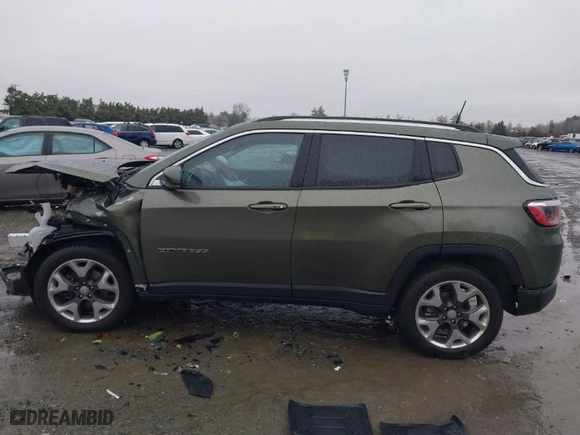 2020 Jeep Compass Limited with VIN 3C4NJDCB3LT127484, listed as a IAAI auction lot 41511639 with 1 mi miles. Bid and sale history available at carsss.com. Image 13.