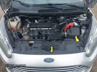 2019 Ford Fiesta SE with VIN 3FADP4EJ5KM142680, listed as a IAAI auction lot 41920513 with 92,902 mi miles. Bid and sale history available at carsss.com. Image 10.