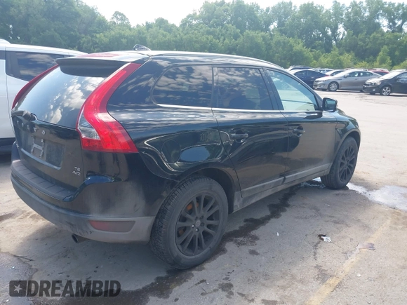 2010 Volvo XC60 3.0T z VIN YV4992DZ3A2030971, wystawiony jako IAAI lot #42336768 z przebiegiem 230 559 mil mil oraz . Historia ofert i sprzedaży dostępna na DreamBid. Obrazek 4.