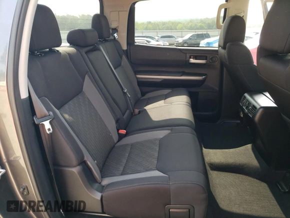 2014 Toyota Tundra SR5 z VIN 5TFDY5F16EX323670, wystawiony jako Copart lot #59953165 z przebiegiem 75 117 mil mil oraz Szkoda całkowita • Salvage title. Historia ofert i sprzedaży dostępna na DreamBid. Obrazek 10.