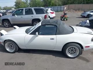 1992 Mazda MX-5 Miata with VIN JM1NA3513N0308521, listed as a IAAI auction lot 42225665 with 235,947 mi miles and . Bid and sale history available at DreamBid. Image 14.