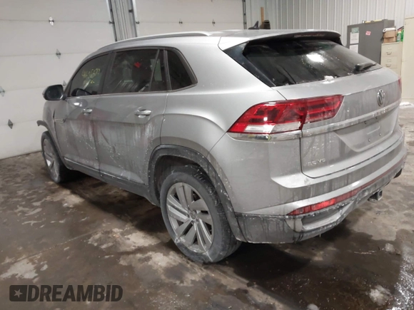 2021 Volkswagen Atlas SE z VIN 1V2HE2CA9MC219076, wystawiony jako IAAI lot #41608670 z przebiegiem 56 162 mil mil oraz . Historia ofert i sprzedaży dostępna na DreamBid. Obrazek 3.