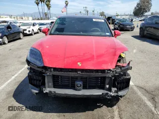 2024 Porsche Cayenne with VIN WP1BM2AY0RDA71068, listed as a Copart auction lot 50650125 with 7,721 mi miles and Salvage title. Bid and sale history available at DreamBid. Image 5.
