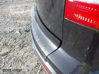 2007 Honda CR-V EX-L with VIN JHLRE48717C010727, listed as a IAAI auction lot 41756338 with 214,976 mi miles. Bid and sale history available at carsss.com. Image 6.