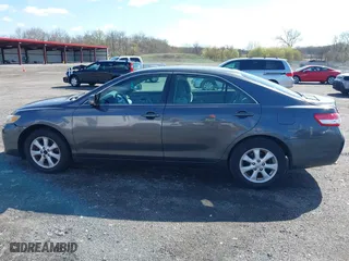 2011 Toyota Camry LE with VIN 4T1BF3EK6BU217577, listed as a IAAI auction lot 41983992 with 134,431 mi miles. Bid and sale history available at carsss.com. Image 14.
