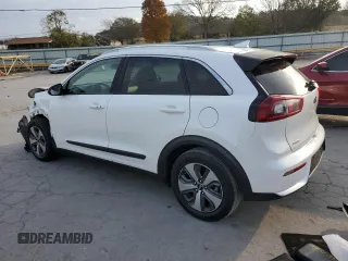 2018 Kia Niro FE with VIN KNDCB3LC9J5172093, listed as a Copart auction lot 78142134 with 108,756 mi miles and Salvage Title. Bid and sale history available at carsss.com. Image 2.