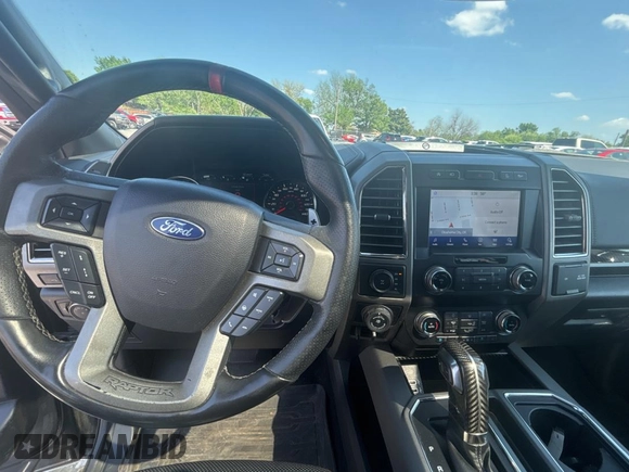 2019 Ford F-150 Raptor with VIN 1FTFW1RG7KFC06785, listed as a Copart auction lot 53731265 with 190,089 mi miles and Clean Title. Bid and sale history available at carsss.com. Image 9.