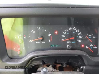2001 Jeep Wrangler Sport z VIN 1J4FA49S01P341940, wystawiony jako IAAI lot #42542715 z przebiegiem 87 651 mil mil oraz . Historia ofert i sprzedaży dostępna na DreamBid. Obrazek 7.