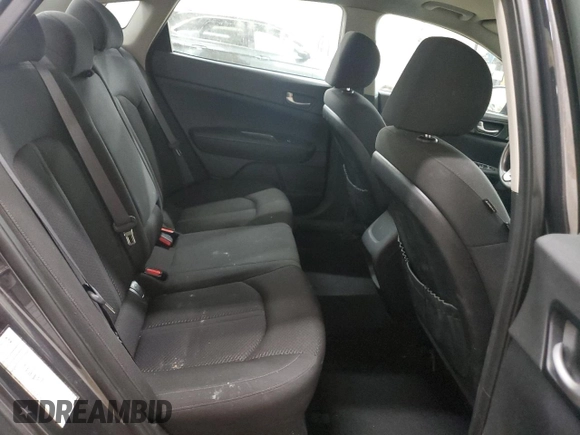 2018 Kia Optima LX z VIN KNAGT4L3XJ5217205, wystawiony jako Copart lot #58504425 z przebiegiem 103 466 mil mil oraz Szkoda całkowita • Salvage title. Historia ofert i sprzedaży dostępna na DreamBid. Obrazek 10.