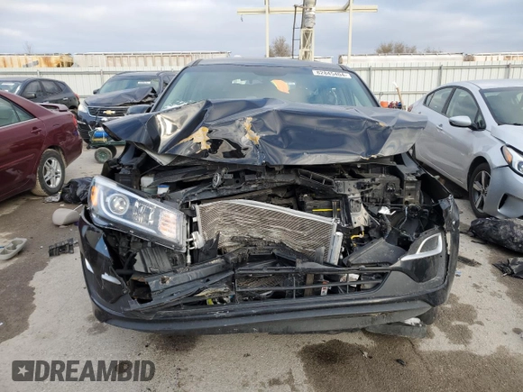 2020 Kia Sedona LX with VIN KNDMB5C11L6633749, listed as a Copart auction lot 82845404 with 105,964 mi miles and Salvage Title. Bid and sale history available at carsss.com. Image 5.