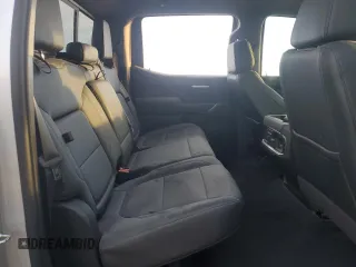 2021 GMC Sierra 1500 SLT z VIN 3GTU9DED6MG249205, wystawiony jako Copart lot #43583845 z przebiegiem 33 053 mil mil oraz Szkoda całkowita • Salvage title. Historia ofert i sprzedaży dostępna na DreamBid. Obrazek 10.