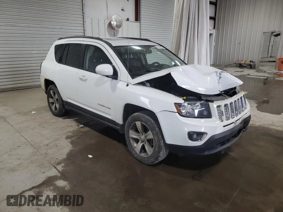 2017 Jeep Compass High Altitude with VIN 1C4NJDEB2HD193230, listed as a Copart auction lot 51601895 with 129,169 mi miles and Salvage Title. Bid and sale history available at carsss.com. Image 4.