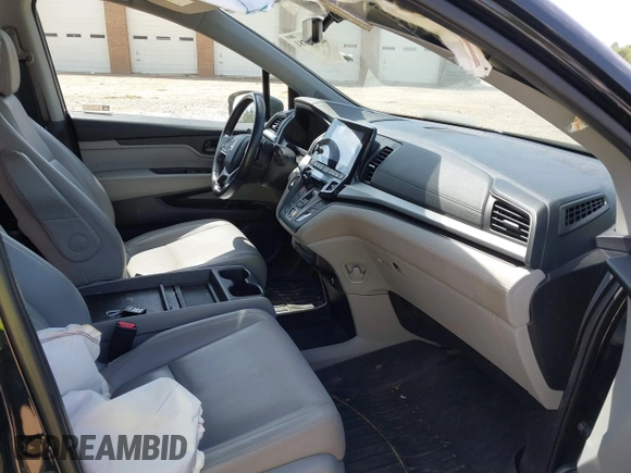 2019 Honda Odyssey EX-L with VIN 5FNRL6H76KB005145, listed as a IAAI auction lot 42075781 with 115,599 mi miles. Bid and sale history available at carsss.com. Image 5.