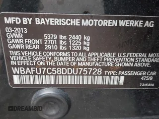 2013 BMW 5 Series 535i xDrive z VIN WBAFU7C58DDU75728, wystawiony jako IAAI lot #42237444 z przebiegiem 113 156 mil mil oraz . Historia ofert i sprzedaży dostępna na DreamBid. Obrazek 9.