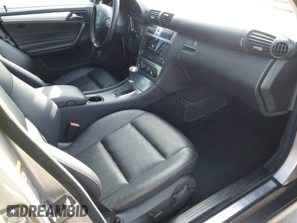2005 Mercedes-Benz C 230 Kompressor with VIN WDBRF40J25A774109, listed as a IAAI auction lot 42010040 with 39,511 mi miles and . Bid and sale history available at DreamBid. Image 5.