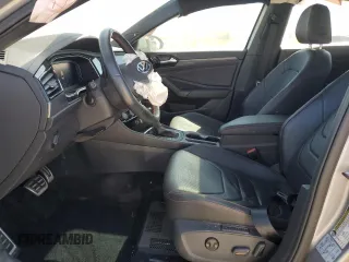 2019 Volkswagen Jetta GLI S z VIN 3VW6T7BU2KM254364, wystawiony jako Copart lot #53182095 z przebiegiem 63 972 mil mil oraz Szkody całkowita. Historia ofert i sprzedaży dostępna na DreamBid. Obrazek 7.