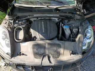2018 Porsche Macan z VIN WP1AA2A51JLB22503, wystawiony jako Copart lot #61771205 z przebiegiem 64 460 mil mil oraz Szkoda całkowita • Salvage title. Historia ofert i sprzedaży dostępna na DreamBid. Obrazek 12.