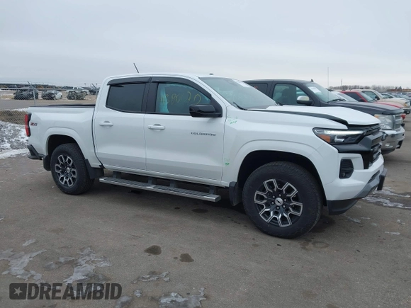 2024 Chevrolet Colorado 4WD Z71 with VIN 1GCPTDEK1R1113664, listed as a IAAI auction lot 41380070 with 6,922 mi miles. Bid and sale history available at carsss.com. Image 13.