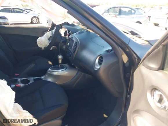 2013 Nissan Juke S with VIN JN8AF5MR9DT204426, listed as a IAAI auction lot 41840784 with 1 mi miles. Bid and sale history available at carsss.com. Image 5.