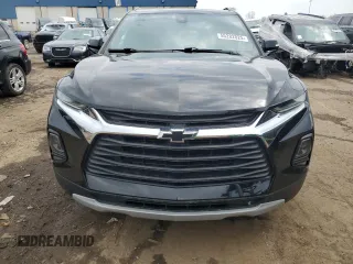 2021 Chevrolet Blazer LT z VIN 3GNKBCRS4MS513704, wystawiony jako Copart lot #55282025 z przebiegiem 56 805 mil mil oraz Nie do naprawy • Non repairable. Historia ofert i sprzedaży dostępna na DreamBid. Obrazek 5.