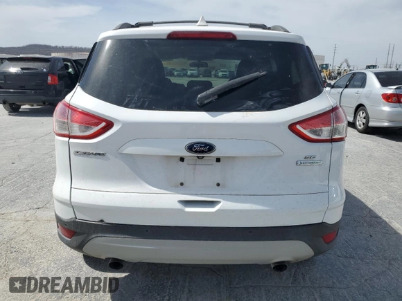 2014 Ford Escape SE with VIN 1FMCU0GX1EUA10004, listed as a Copart auction lot 49073255 with 121,900 mi miles and Salvage Title. Bid and sale history available at carsss.com. Image 6.