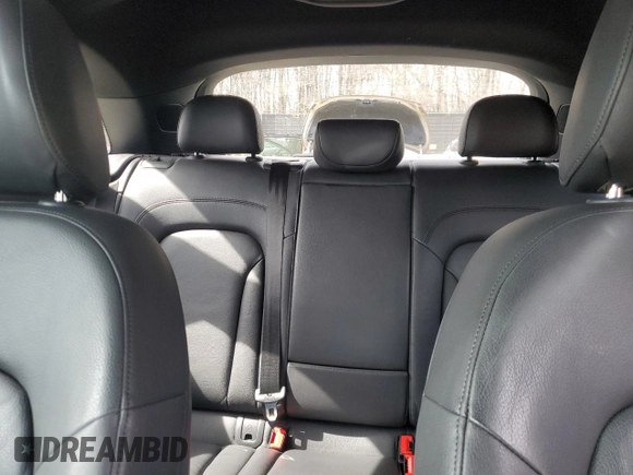 2017 Audi Q3 Premium z VIN WA1ECCFS6HR008225, wystawiony jako Copart lot #49526935 z przebiegiem 61 250 mil mil oraz Szkody całkowita. Historia ofert i sprzedaży dostępna na DreamBid. Obrazek 10.