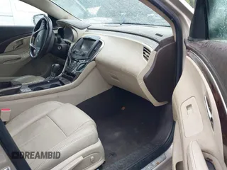 2014 Buick LaCrosse z VIN 1G4GA5GR8EF138320, wystawiony jako IAAI lot #42357350 z przebiegiem 201 970 mil mil oraz . Historia ofert i sprzedaży dostępna na DreamBid. Obrazek 5.