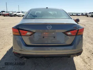 2024 Nissan Altima SR z VIN 1N4BL4CV5RN421894, wystawiony jako Copart lot #53443325 z przebiegiem 9 350 mil mil oraz Szkoda całkowita • Salvage title. Historia ofert i sprzedaży dostępna na DreamBid. Obrazek 6.