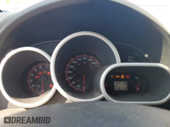 2011 Toyota Matrix with VIN 2T1KU4EE8BC687259, listed as a Copart auction lot 57562185 with 296,192 mi miles and Salvage title. Bid and sale history available at DreamBid. Image 9.