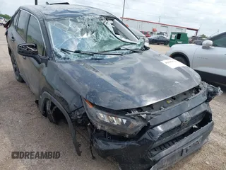 2022 Toyota RAV4 LE with VIN 2T3H1RFV3NW200543, listed as a IAAI auction lot 42164711 with Not provided miles and . Bid and sale history available at DreamBid. Image 1.
