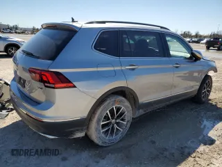 2021 Volkswagen Tiguan SE z VIN 3VV2B7AX9MM130337, wystawiony jako Copart lot #48201245 z przebiegiem 42 732 mil mil oraz Czysty tytuł • Clean title. Historia ofert i sprzedaży dostępna na DreamBid. Obrazek 3.