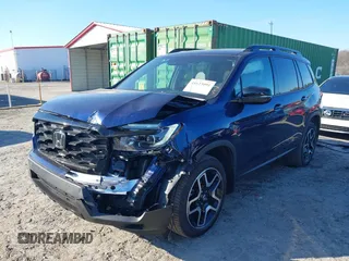 2022 Honda Passport Elite z VIN 5FNYF8H01NB010789, wystawiony jako IAAI lot #41623091 z przebiegiem 17 764 mil mil oraz . Historia ofert i sprzedaży dostępna na DreamBid. Obrazek 18.