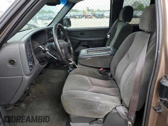 2003 Chevrolet Silverado 1500 with VIN 1GCEK19V83Z237517, listed as a Copart auction lot 56306535 with 143,746 mi miles and Salvage Title. Bid and sale history available at DreamBid. Image 7.