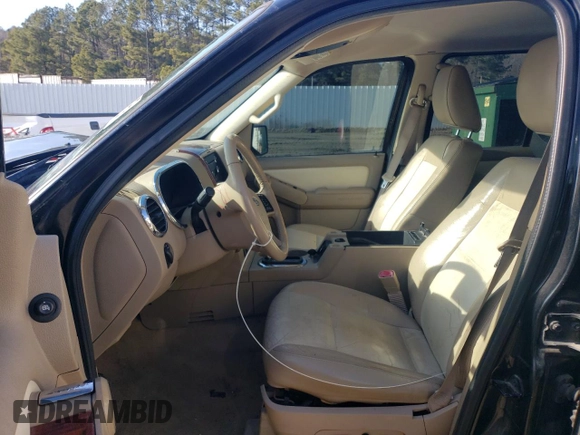 2010 Ford Explorer Eddie Bauer с VIN 1FMEU7EE8AUA40520, выставлен на аукционе Copart как лот 42647515 с пробегом 119 818 миль миль и Списание • Salvage title. История ставок и продаж доступна на DreamBid. Изображение 7.