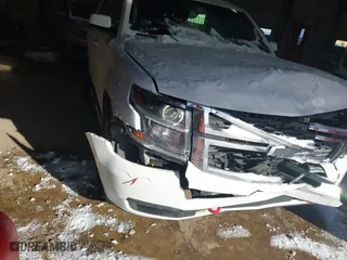 2015 Chevrolet Tahoe Commercial with VIN 1GNSK2EC8FR722684, listed as a IAAI auction lot 41553558 with 119,434 mi miles. Bid and sale history available at carsss.com. Image 1.