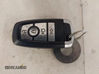 2020 Ford Fusion SE z VIN 3FA6P0LU4LR118809, wystawiony jako IAAI lot #41952995 z przebiegiem 35 353 mil mil oraz . Historia ofert i sprzedaży dostępna na DreamBid. Obrazek 11.