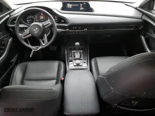 2022 Mazda CX-30 2.5 S Carbon Edition with VIN 3MVDMBCL0NM422585, listed as a Copart auction lot 83895024 with 32,267 mi miles and Salvage Title. Bid and sale history available at carsss.com. Image 8.