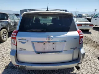 2010 Toyota RAV4 Sport z VIN JTMRF4DV2A5036814, wystawiony jako Copart lot #59053005 z przebiegiem 190 040 mil mil oraz Czysty tytuł • Clean title. Historia ofert i sprzedaży dostępna na DreamBid. Obrazek 6.