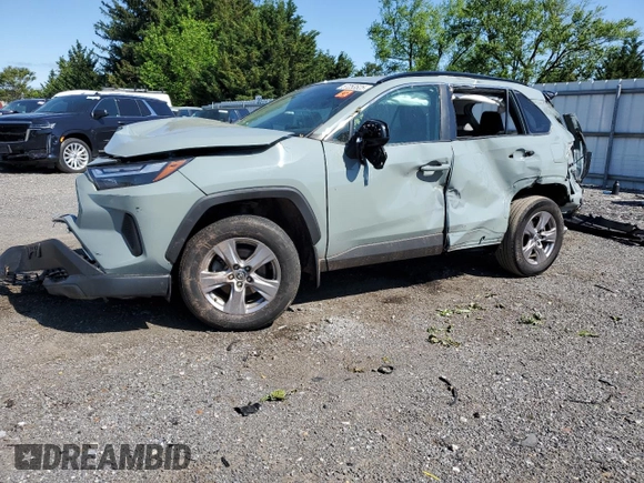 2022 Toyota RAV4 XLE with VIN 2T3P1RFV1NW259179, listed as a Copart auction lot 57253525 with 55,764 mi miles and Salvage title. Bid and sale history available at DreamBid. Image 1.